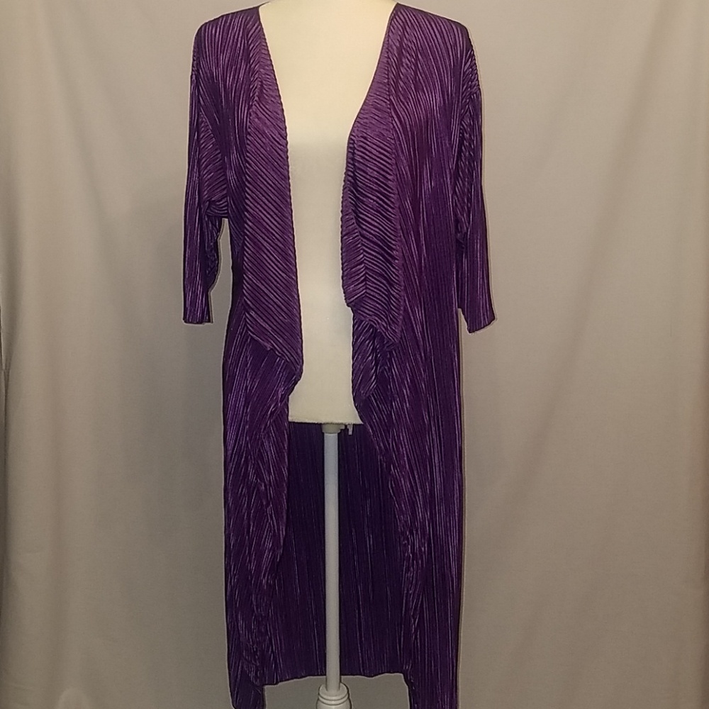 BNWT Lularoe Shirley- Purple